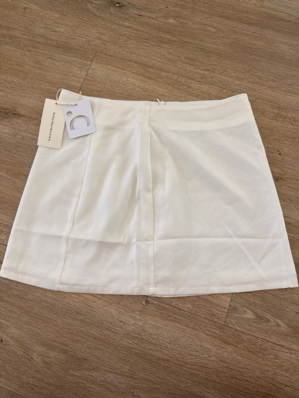 NWT Commense Women’s White Mini Skirt - Modern A-Line L